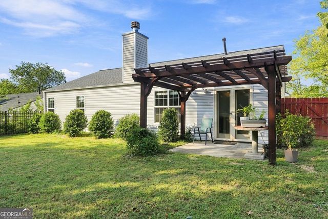 1215 Hillcrest Glenn Circle, Sugar Hill, GA 30518
