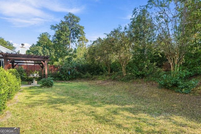 1215 Hillcrest Glenn Circle, Sugar Hill, GA 30518