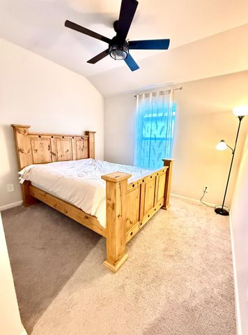 302 Del Monte Drive, Huntsville, TX 77320