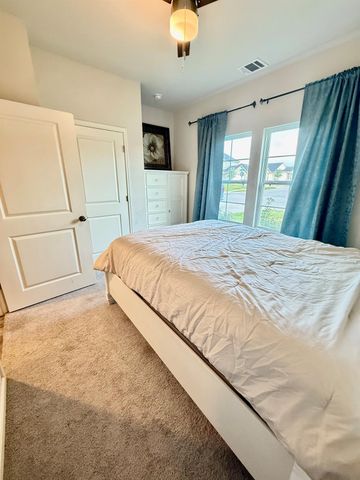 302 Del Monte Drive, Huntsville, TX 77320