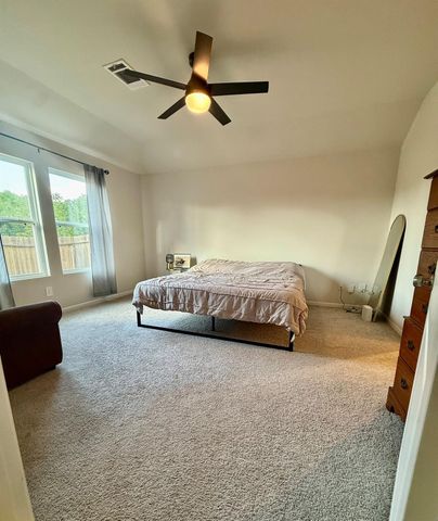 302 Del Monte Drive, Huntsville, TX 77320