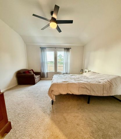 302 Del Monte Drive, Huntsville, TX 77320