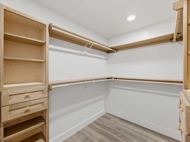 1907 Rambling Ridge Lane, Carrollton, TX 75007