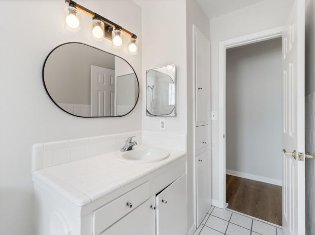 3925 Heatherglen Street, Bay City, TX 77414