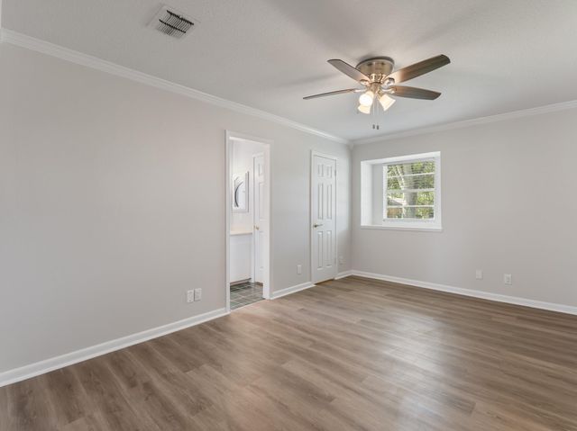 3925 Heatherglen Street, Bay City, TX 77414