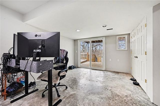 9600 NW 87th Terrace, Kansas City, MO 64153