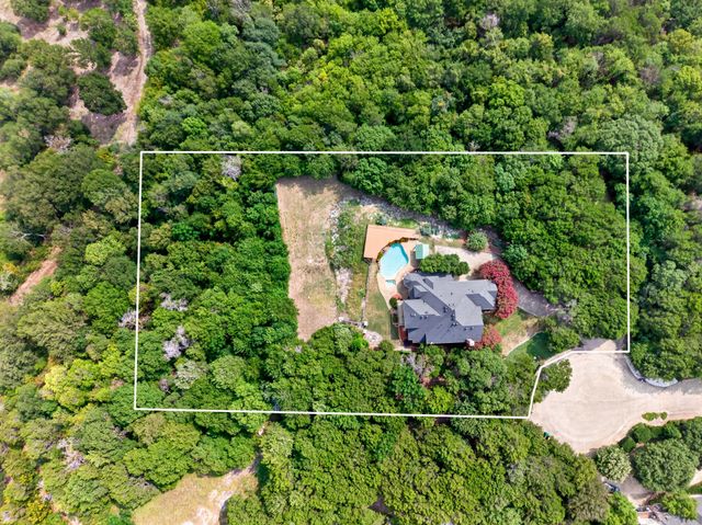 616 Redbud Court, Cedar Hill, TX 75104