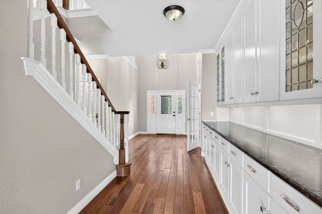 616 Redbud Court, Cedar Hill, TX 75104