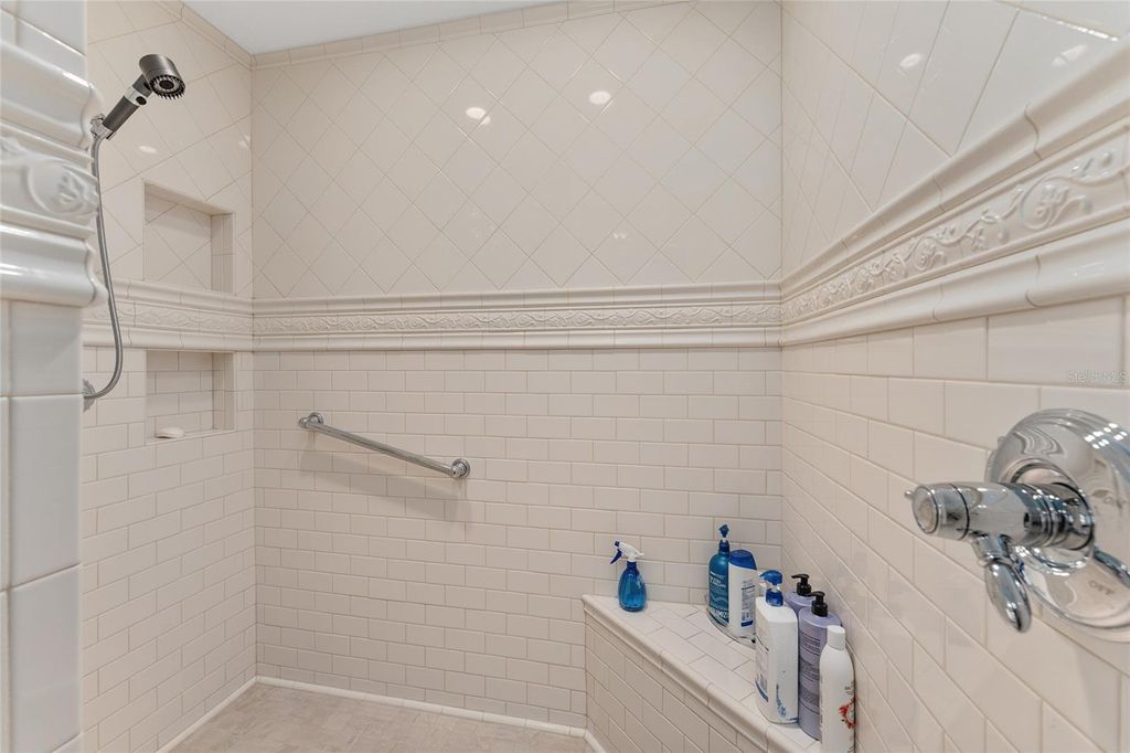 Image 40 of property listing at 2756 CUTTERS CORNER, The Villages, FL 32162