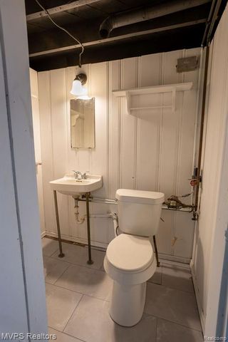 15420 Couzens Avenue, Eastpointe, MI 48021