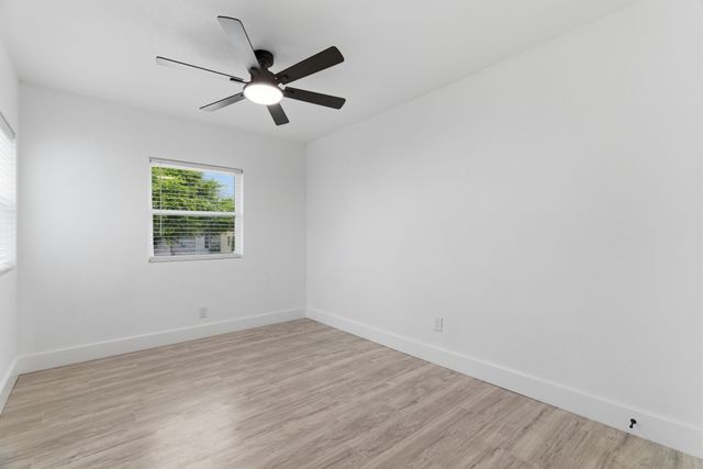 1421 Swiss, Arlington, TX 76010