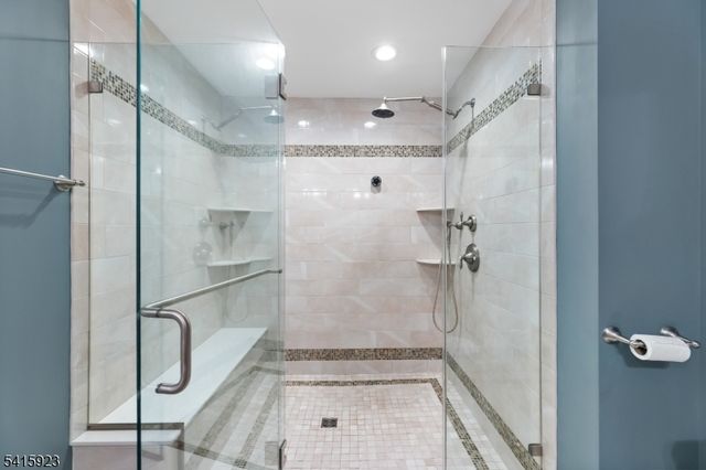 28 Garfield Way, Montgomery Twp., NJ 08540