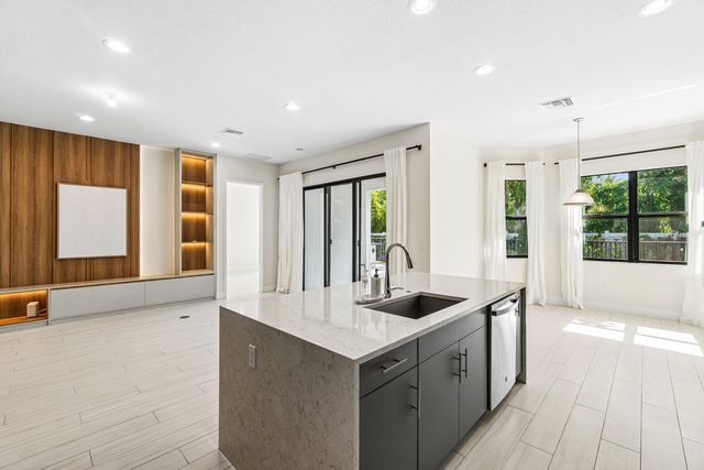 7284 Estero Drive 7284, Lake Worth, FL 33463
