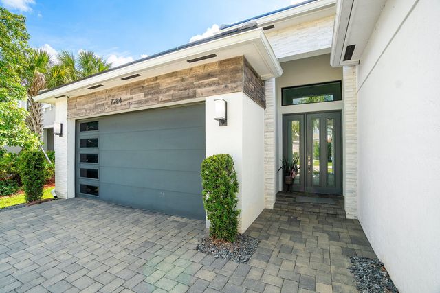 7284 Estero Drive 7284, Lake Worth, FL 33463