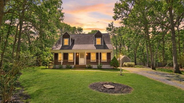 25 Kerry Drive, Barnstable, MA 02648