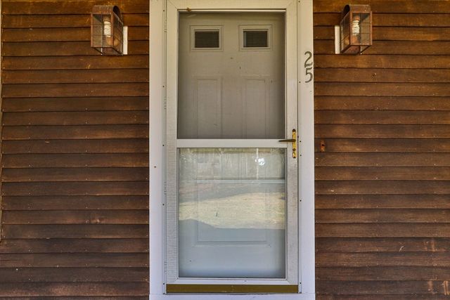 25 Kerry Drive, Barnstable, MA 02648