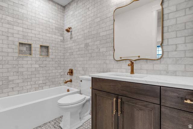 1301 S 1020 E, Salem, UT 84653