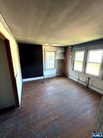 134 Sherman Avenue, Teaneck, NJ 07666
