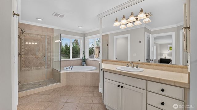 205 259th Avenue NE, Sammamish, WA 98074