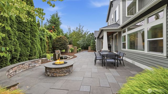 205 259th Avenue NE, Sammamish, WA 98074