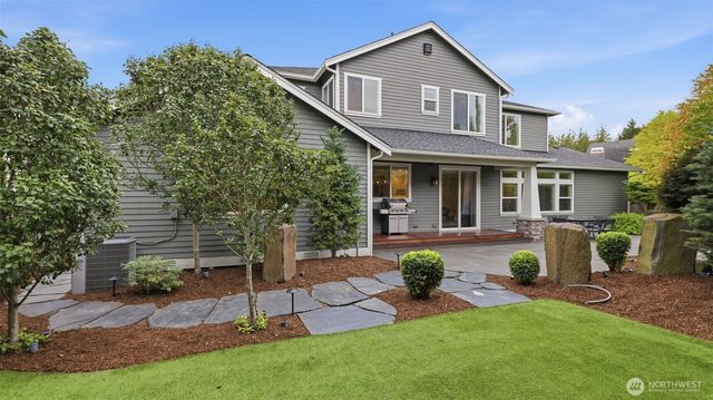 205 259th Avenue NE, Sammamish, WA 98074