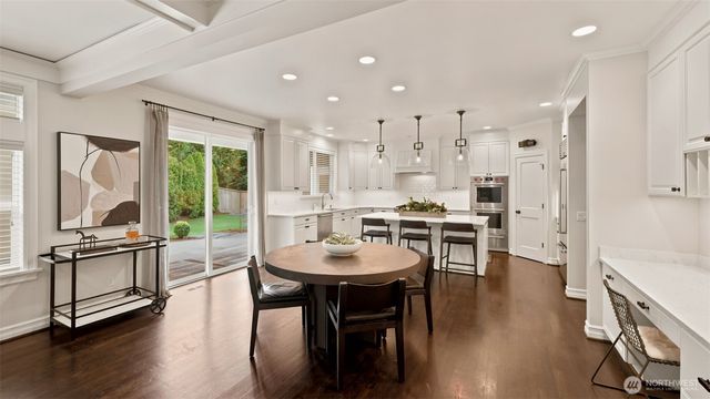 205 259th Avenue NE, Sammamish, WA 98074