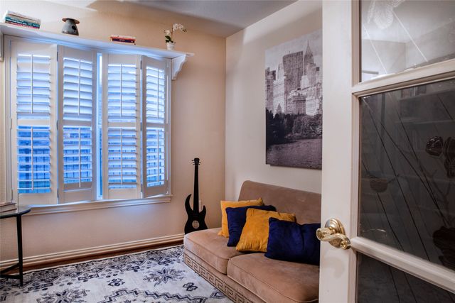 9604 Pinewood Drive, Denton, TX 76207