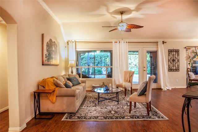 9604 Pinewood Drive, Denton, TX 76207