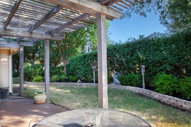 9604 Pinewood Drive, Denton, TX 76207