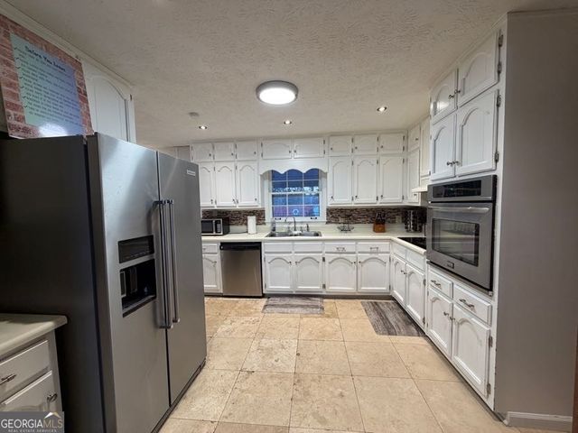 1732 Eldonlas Court, Stone Mountain, GA 30087