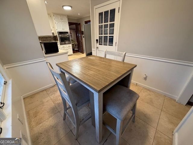 1732 Eldonlas Court, Stone Mountain, GA 30087