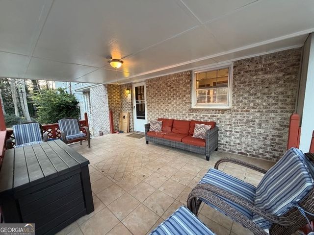 1732 Eldonlas Court, Stone Mountain, GA 30087