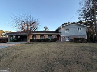 1732 Eldonlas Court, Stone Mountain, GA 30087