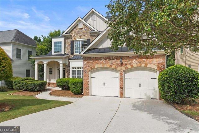 4054 Hill House Road SW, Smyrna, GA 30082