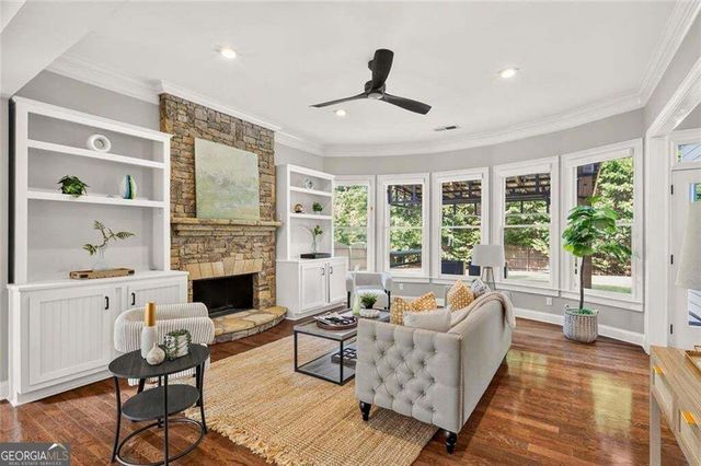 4054 Hill House Road SW, Smyrna, GA 30082