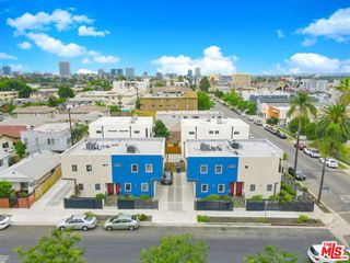 4710 Maplewood Avenue, Los Angeles, CA 90004