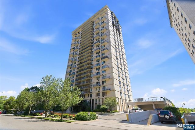 160 Overlook Avenue 11B, Hackensack, NJ 07601