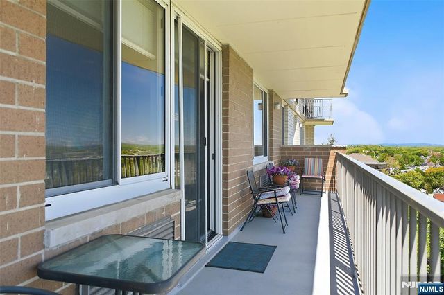 160 Overlook Avenue 11B, Hackensack, NJ 07601