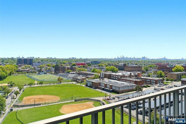 160 Overlook Avenue 11B, Hackensack, NJ 07601