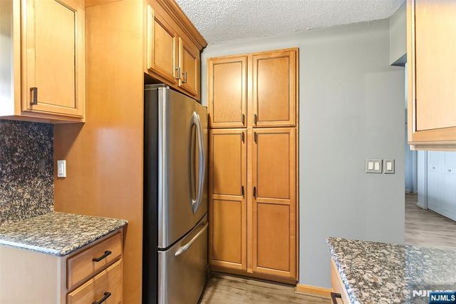 160 Overlook Avenue 11B, Hackensack, NJ 07601