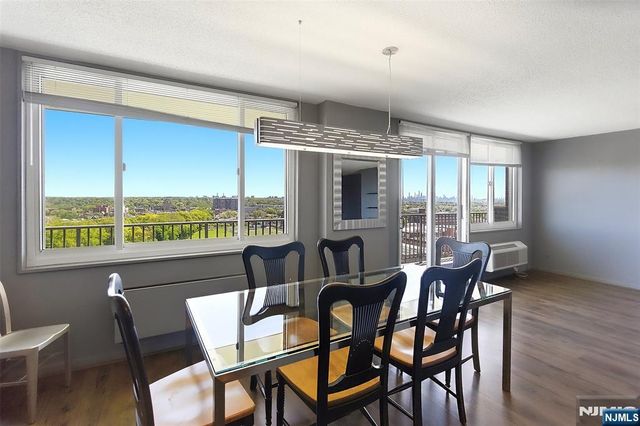 160 Overlook Avenue 11B, Hackensack, NJ 07601
