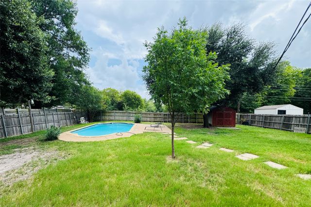 2129 Diane Drive, Mesquite, TX 75149