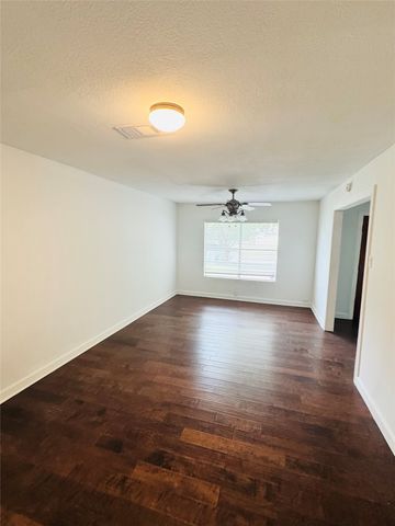 2129 Diane Drive, Mesquite, TX 75149