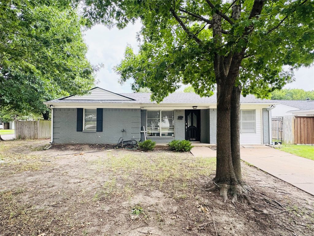 2129 Diane Drive, Mesquite, TX 75149