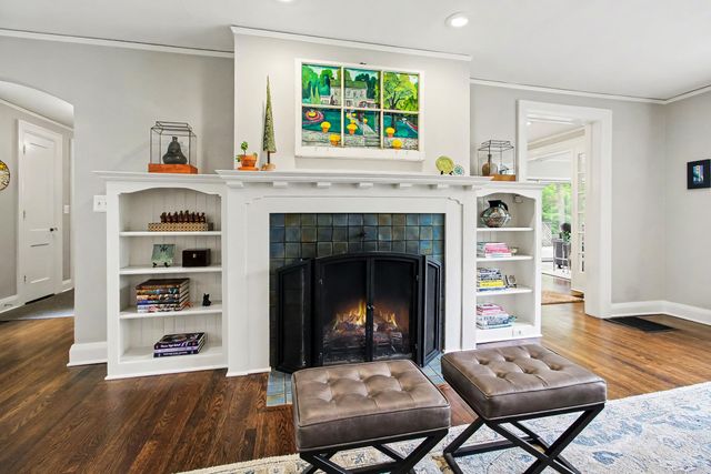 2105 Devonshire Road, Ann Arbor, MI 48104