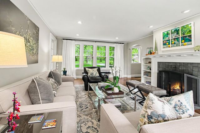 2105 Devonshire Road, Ann Arbor, MI 48104
