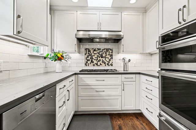 2105 Devonshire Road, Ann Arbor, MI 48104