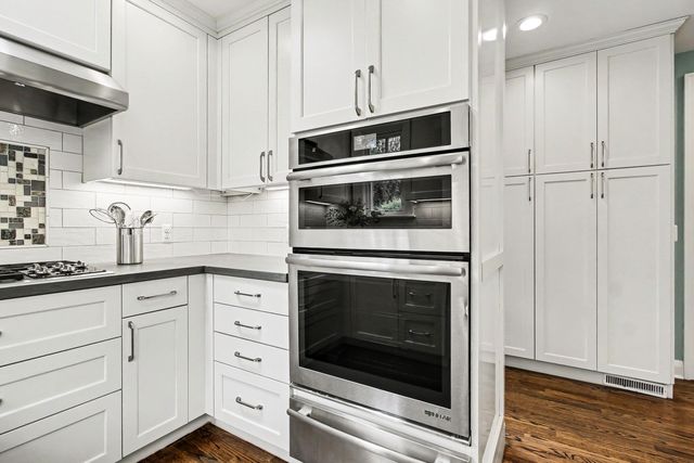 2105 Devonshire Road, Ann Arbor, MI 48104