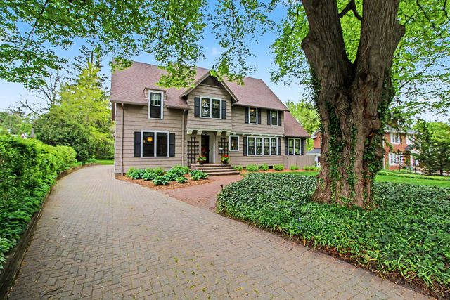2105 Devonshire Road, Ann Arbor, MI 48104