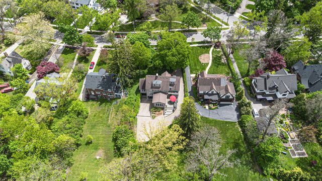 2105 Devonshire Road, Ann Arbor, MI 48104